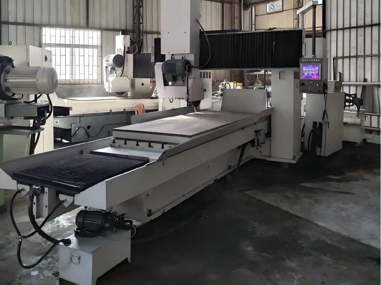 CNC Grinding Machines CNC Grinding Machines